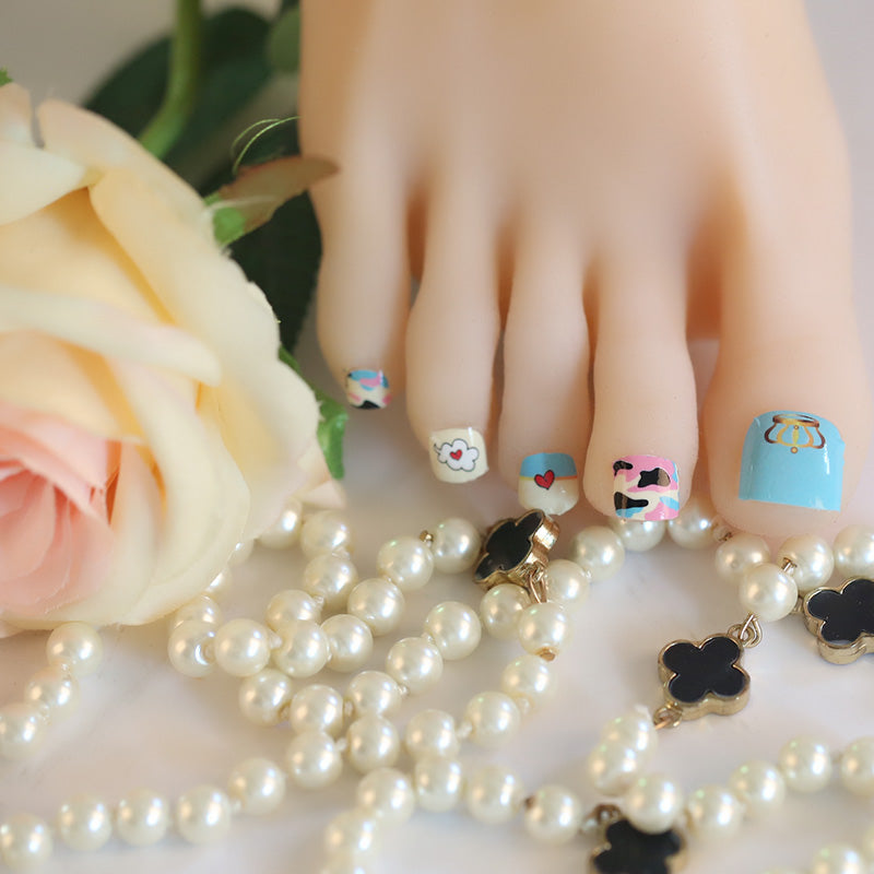 43 Cute Toe Nail Designs : Happy Flower Toe Nails I Take You | Wedding  Readings | Wedding Ideas | Wedding Dresses | Wedding Theme